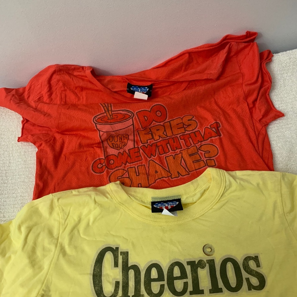 Junk Food Vintage T-shirts  Size XL
